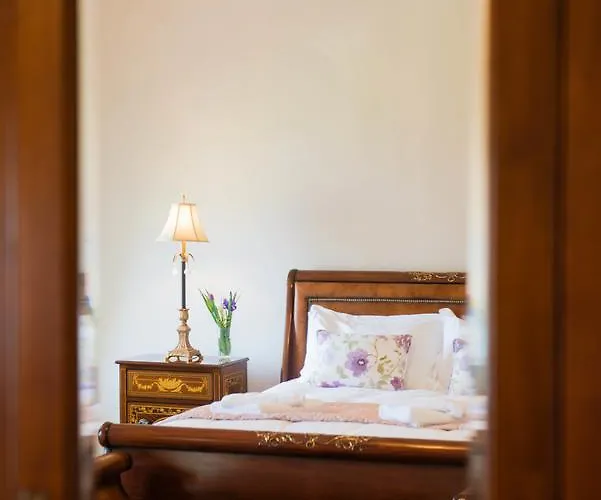 Gasthof House *